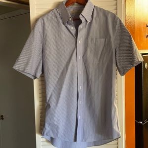Nordstrom short-sleeve wrinkle-free button shirt, size 16